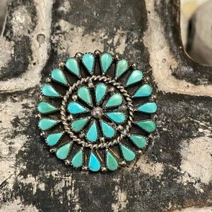 Turquoise cluster pin/pendant
